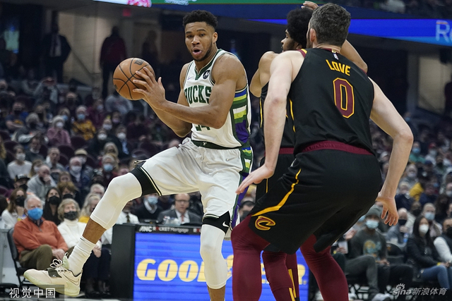 在社交媒体 在社交媒体